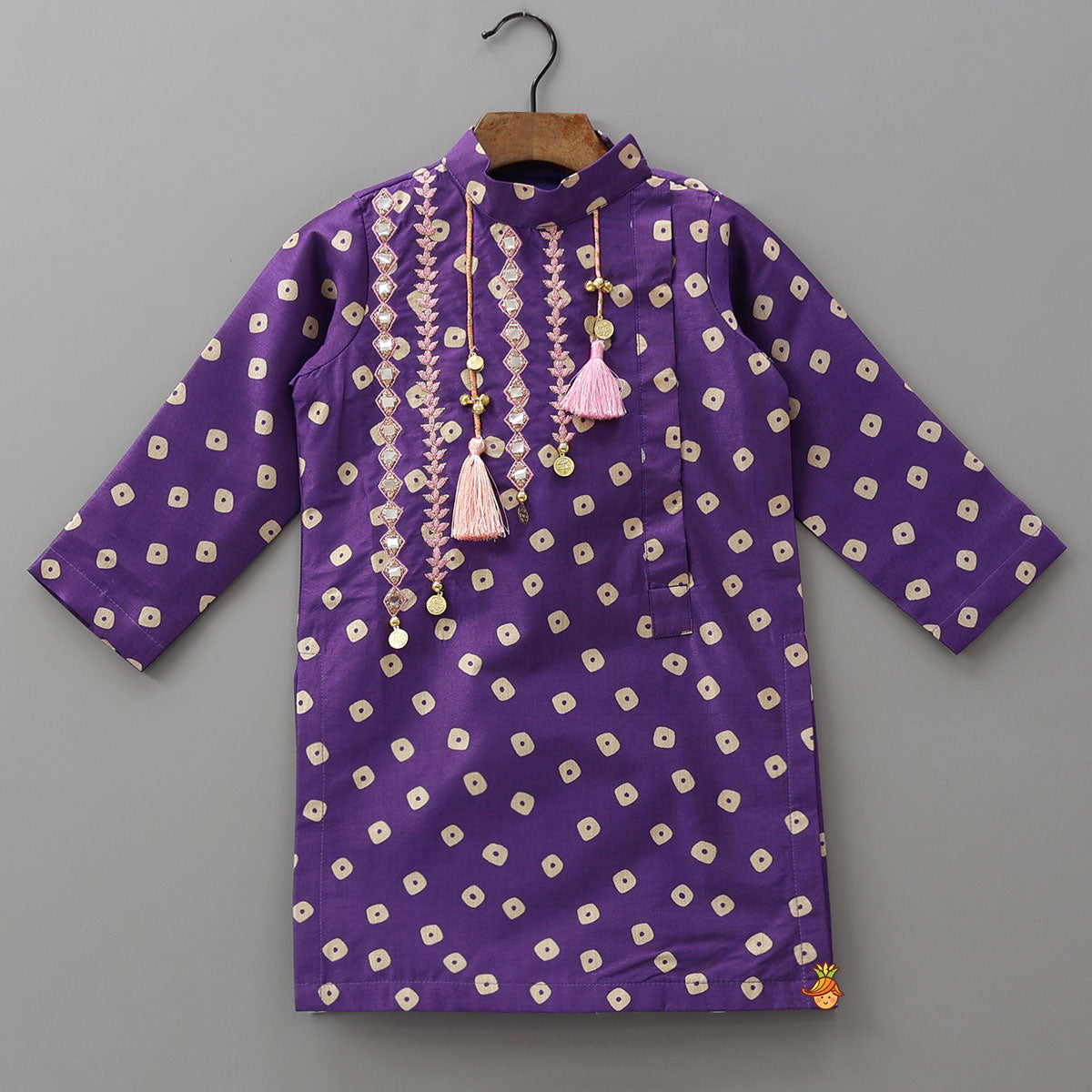 Pre Order: Festive Bandhani Printed Kurta And Pyjama