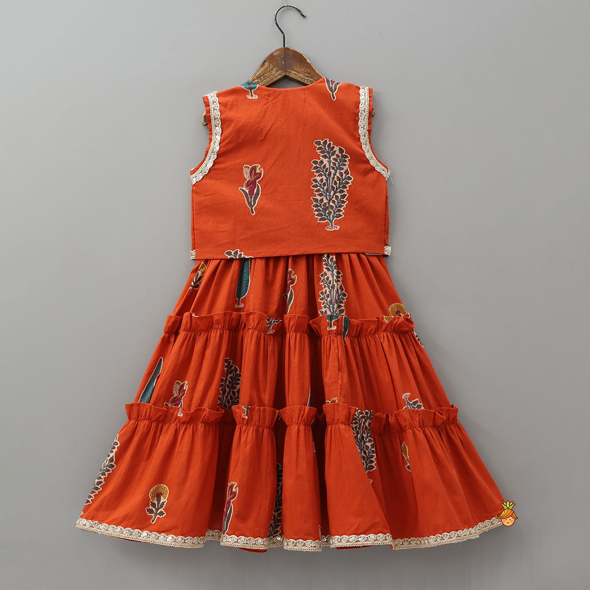 Pre Order: Printed Strappy Tiered Kurti With Jacket