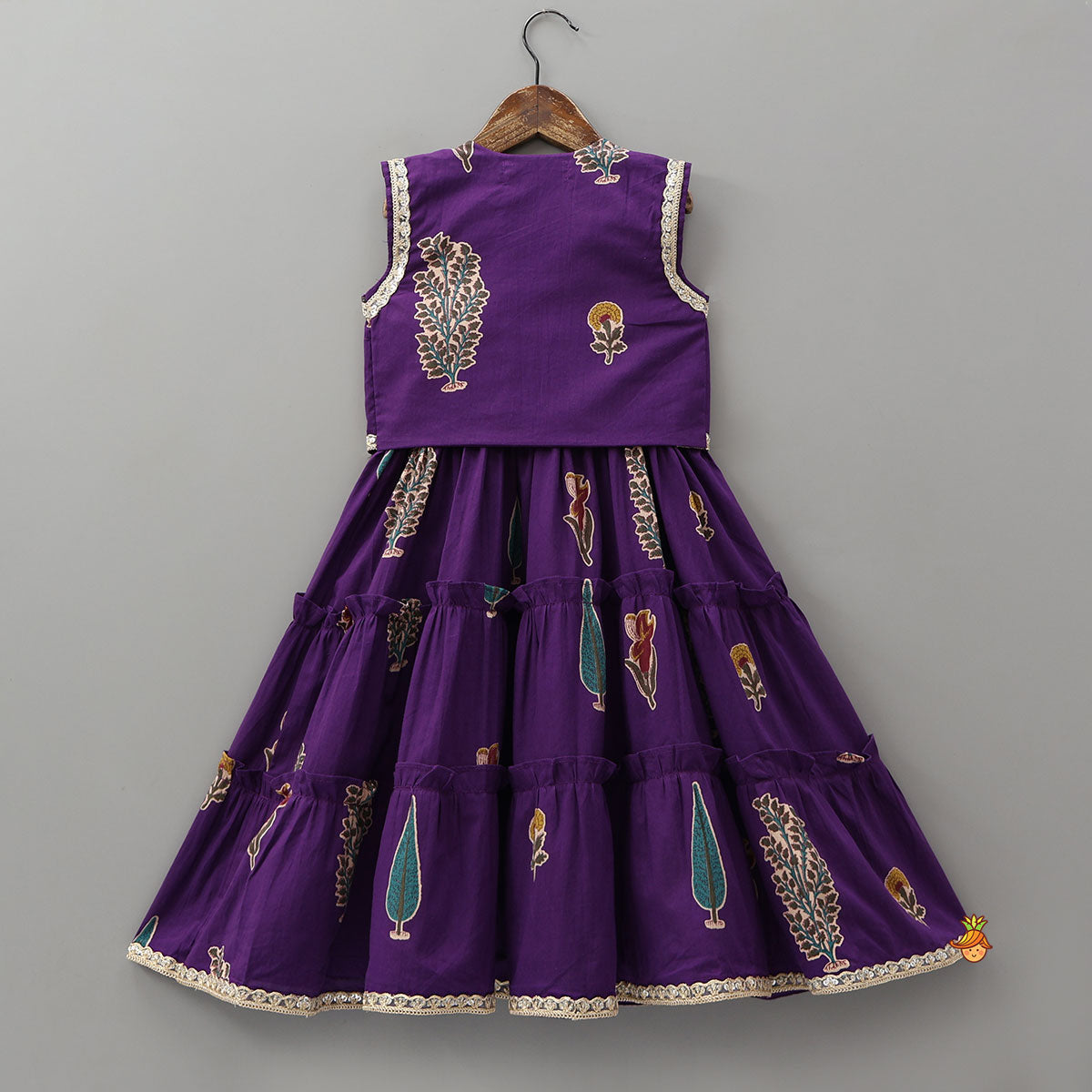 Pre Order: Strappy Printed Tiered Kurti With Lace Detail Jacket