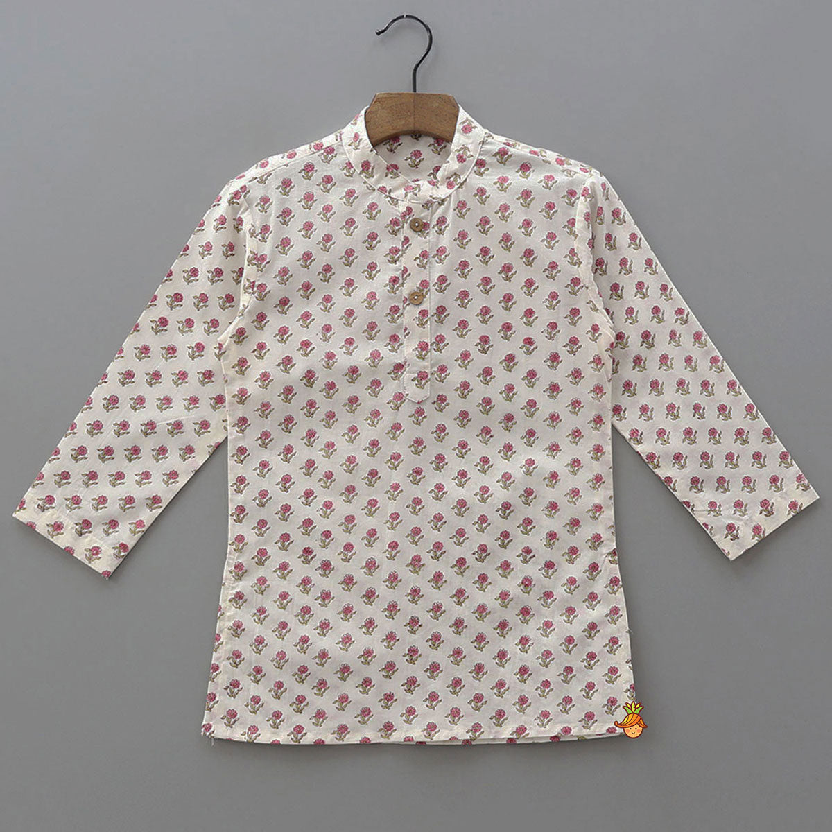 Floral Printed Kurta And Matching Jacket With Lurex Striped Dhoti