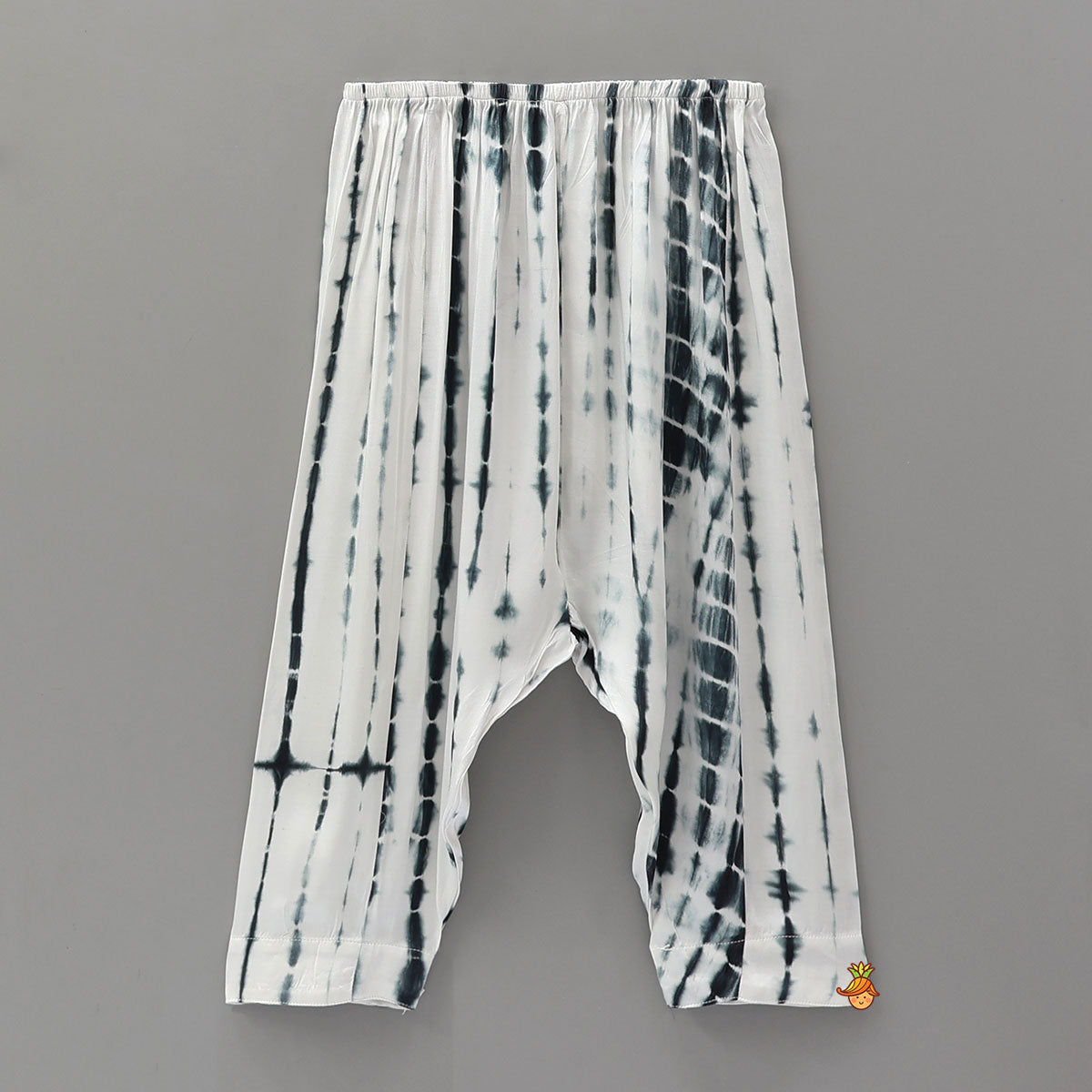 Pre Order: Tie Dye Shibori Printed Kurta And Pathani Style Pant