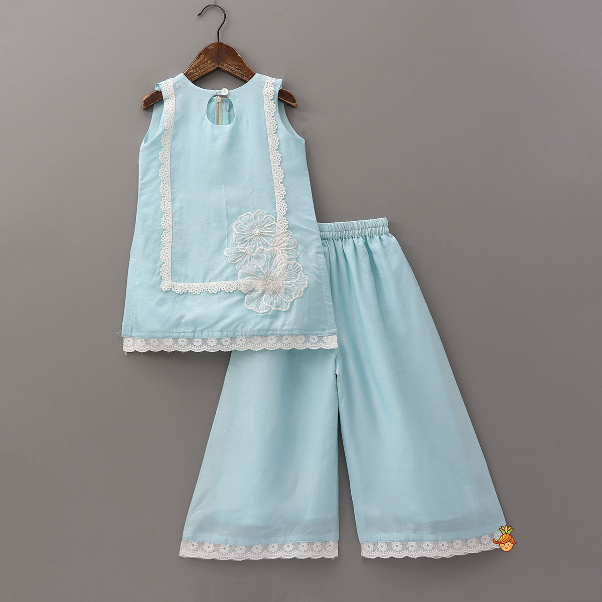 Pre Order: Pretty Floral Applique Kurti And Palazzo