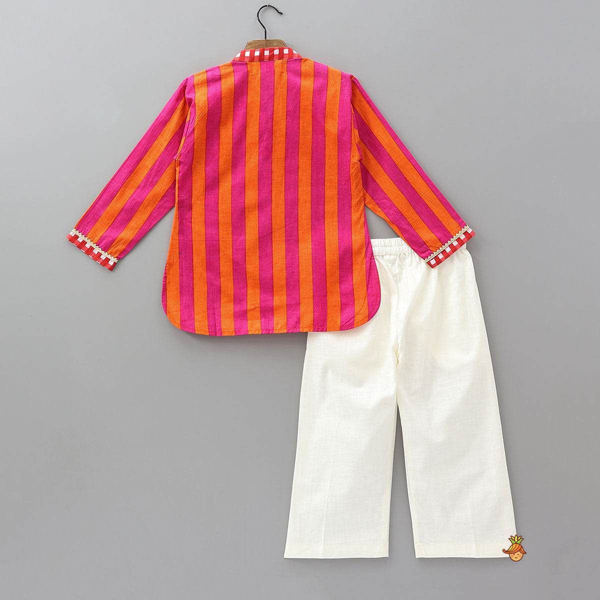 Pre Order: Striped Classic Kurta And Pyjama
