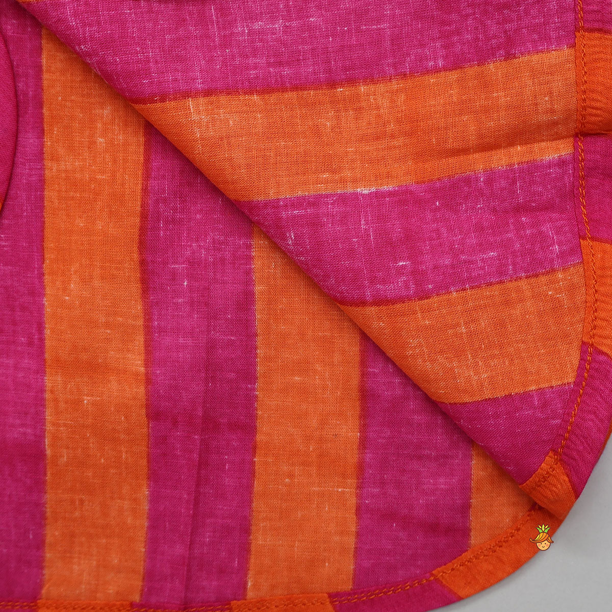 Pre Order: Striped Classic Kurta And Pyjama