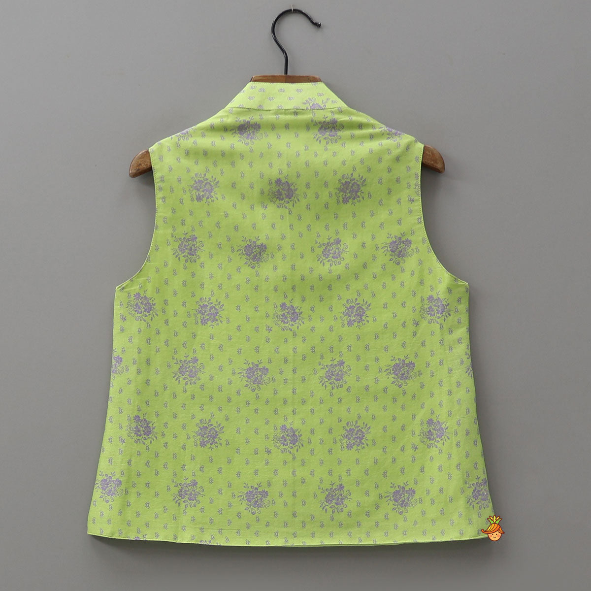 Pre Order: Dual Pocket Detailed Printed Jacket