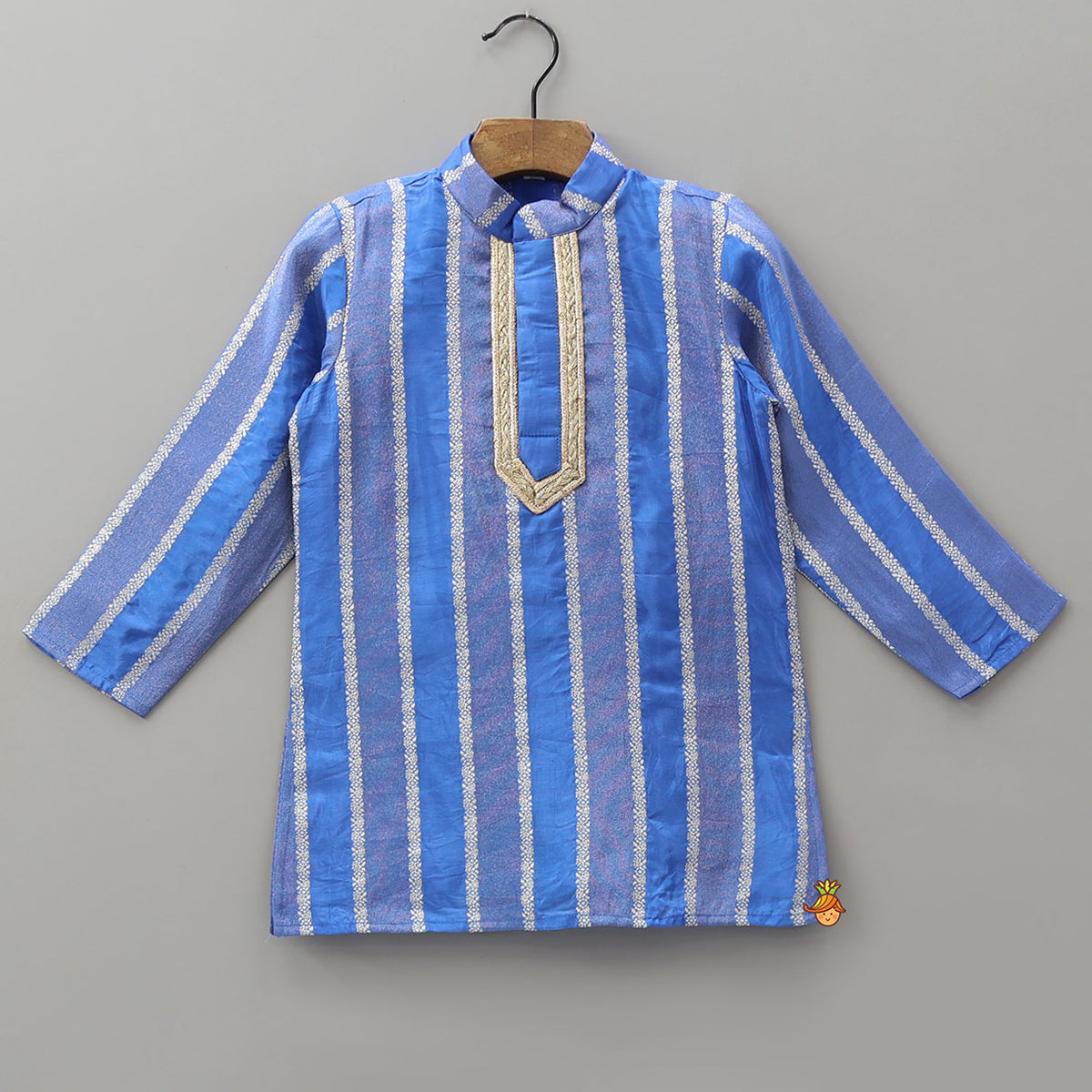 Pre Order: Festive Shimmer Panel Ethnic Kurta With Pyjama