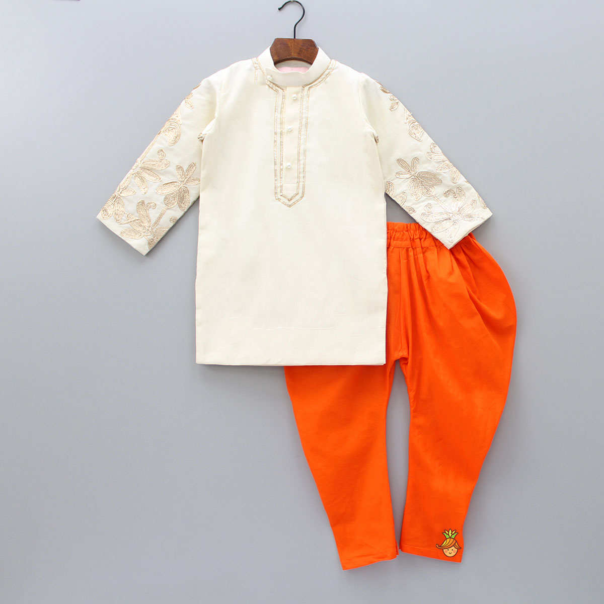 Pre Order: Floral Lace Work Kurta With Churidar