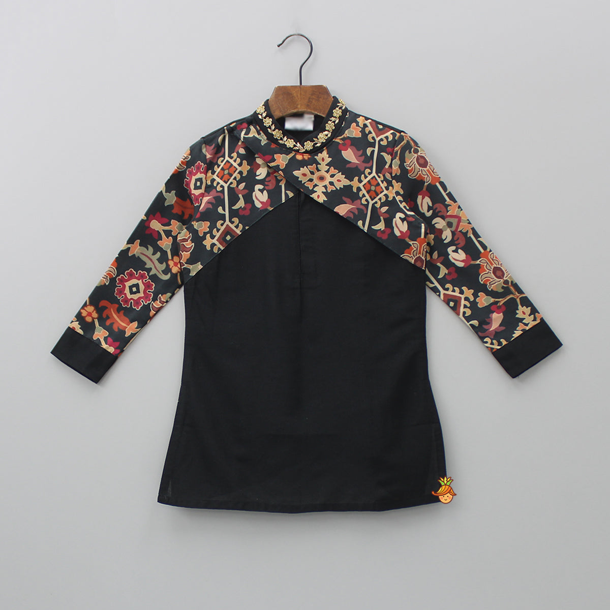 Pre Order: Printed Flap Black Kurta And Churidar