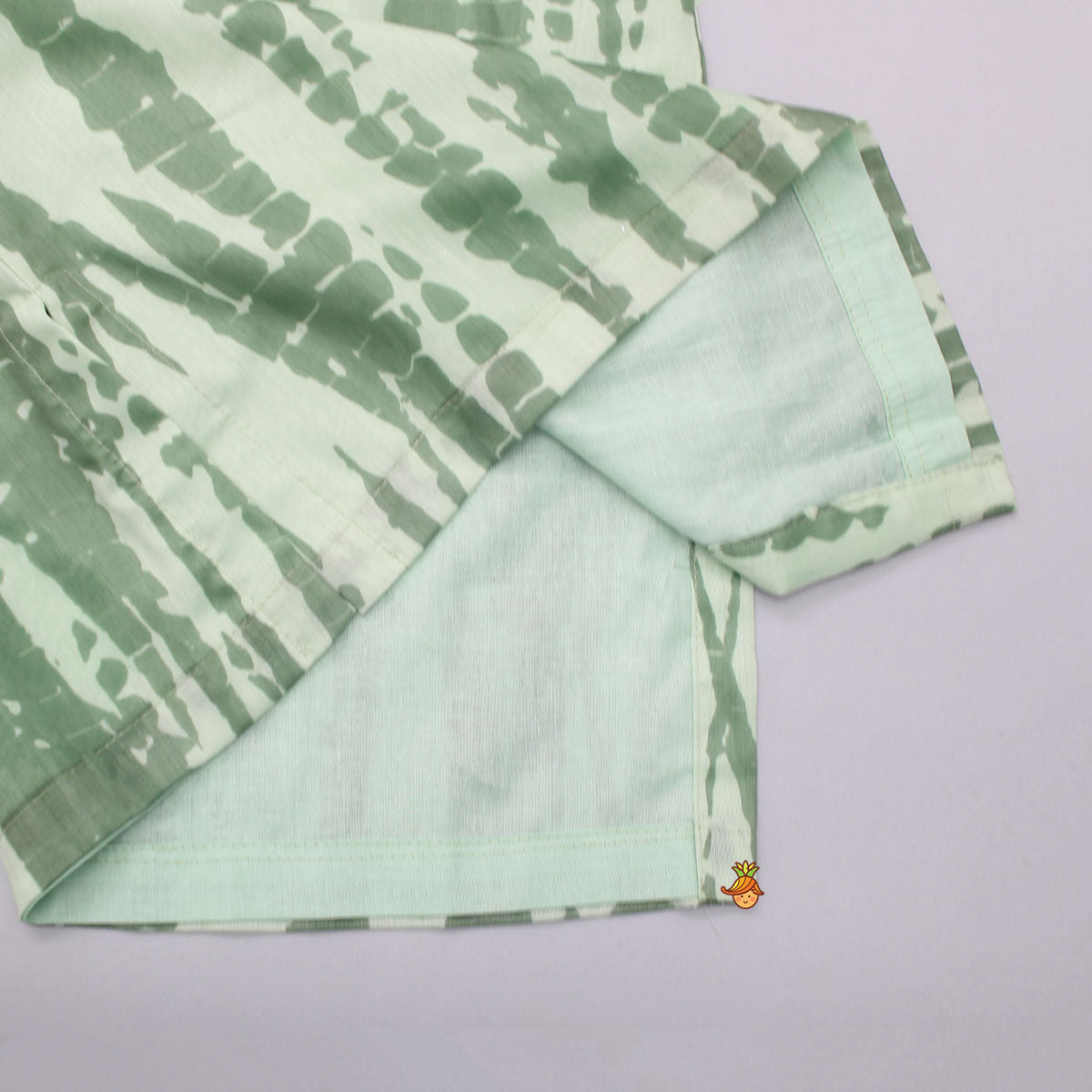 Pre Order: Green Shibori Printed Kurta With Embroidered Jacket And Churidar