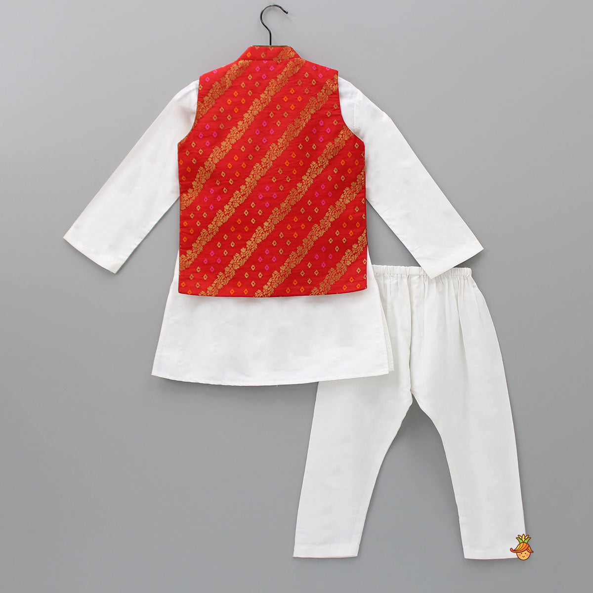 Pre Order: Ethnic Kurta With Bandhani Embroidered Red Jacket And Pyjama