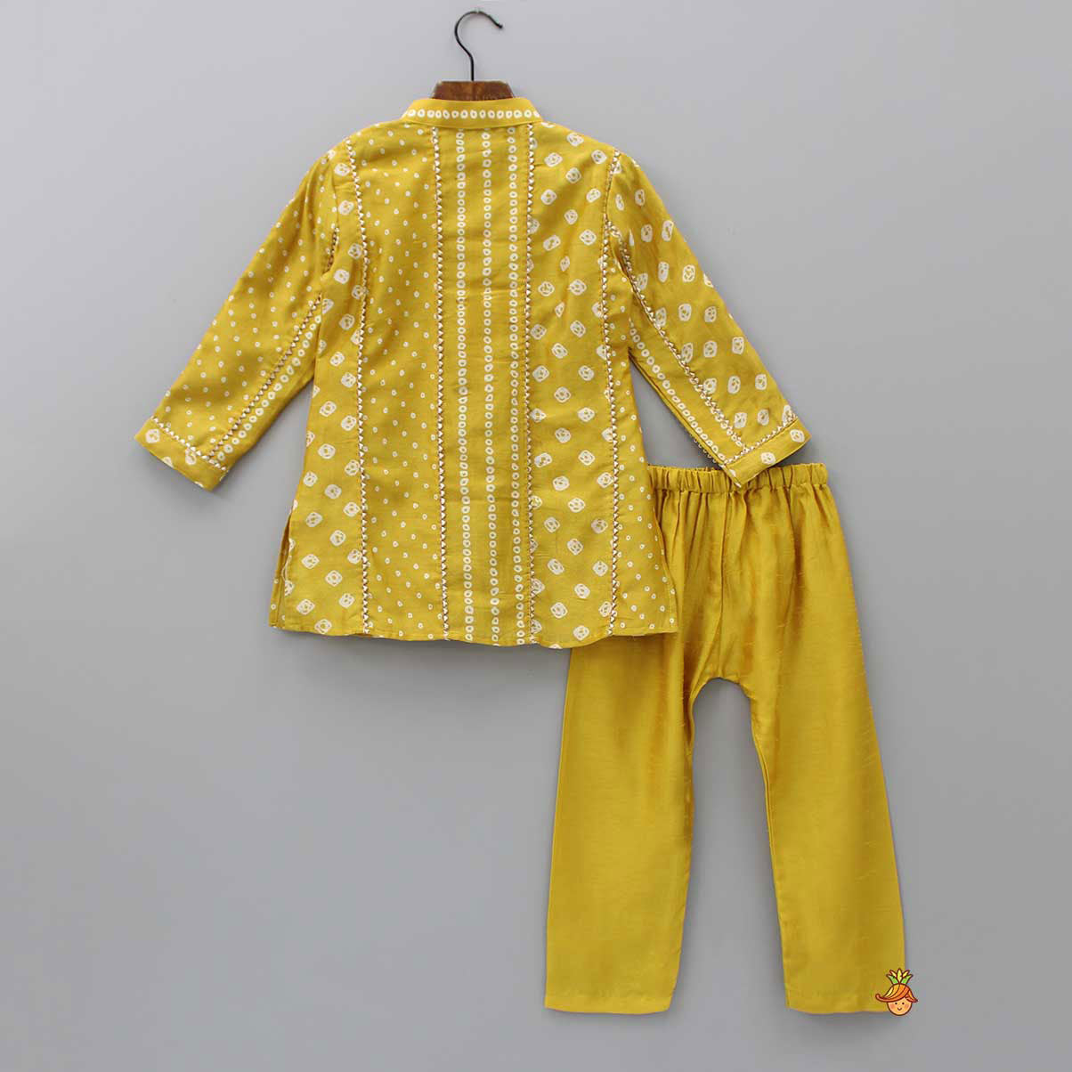 Pre Order: Bandhani Printed Mustard Kurta And Pyjama